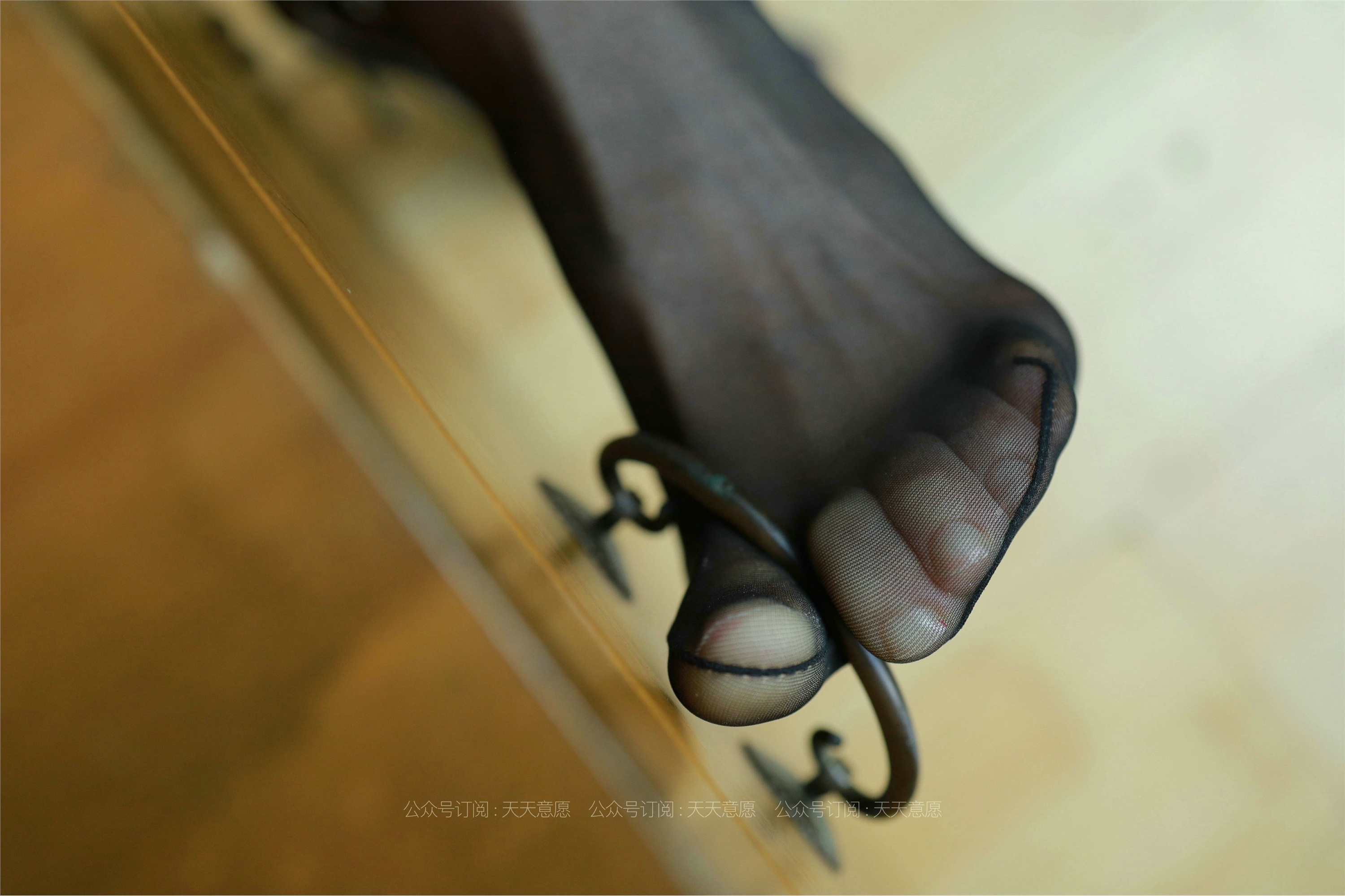 IESS异思趣向  2021.08.07 丝享家882：小六《下午茶的格子短裙》